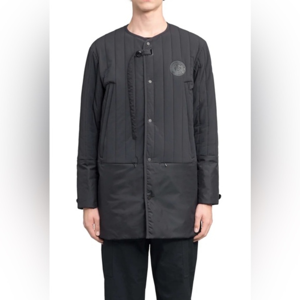 NWT Nobis women’s Eiffel Tower Black Quilted JKT